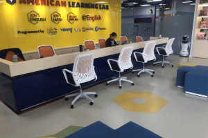 Công trình thi công Sàn Vinyl Cuộn cho Trường Anh Ngữ American learning Cộng Hoà Garden 